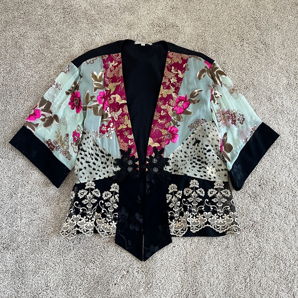 Spencer Alexis Kimono